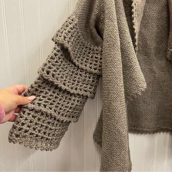 Estilo Sur Heavy Knit Waterfall Collar Open Front Cardigan Tiered Sleeves - Picture 4 of 6